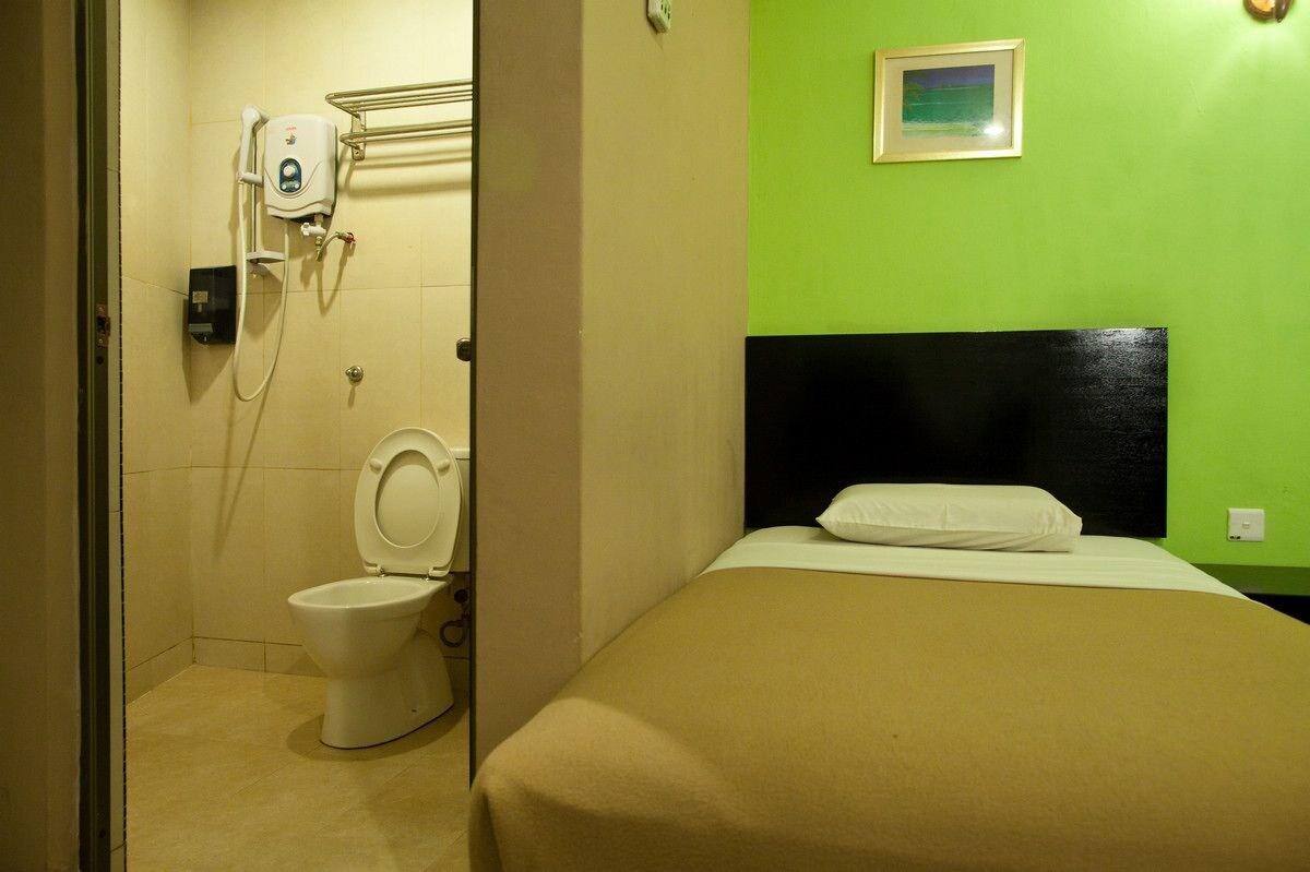 Hotel Ria Джохор Бахру Екстериор снимка