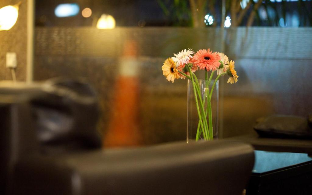 Hotel Ria Джохор Бахру Екстериор снимка